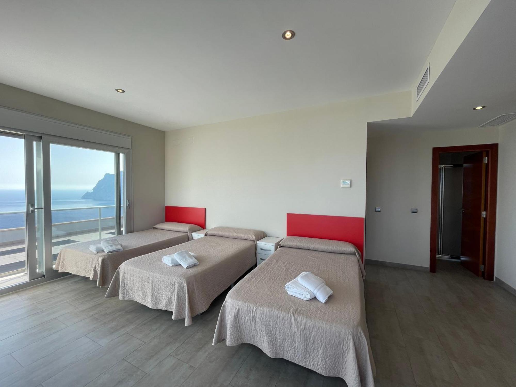 Apartamentos Entremares - Grupo Antonio Perles 卡尔佩 外观 照片